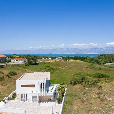Villa Luka *