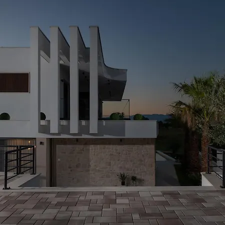 Villa Luka *
