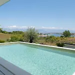 Luka Villa