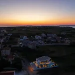 Villa Luka *