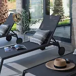 Luka Villa *