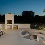 Luka Villa