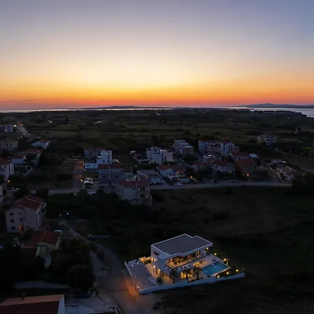 Villa Luka *