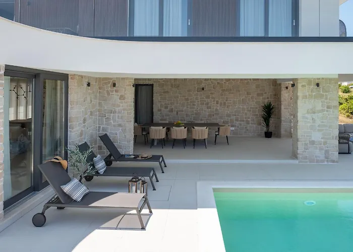 Luka فيلة نين